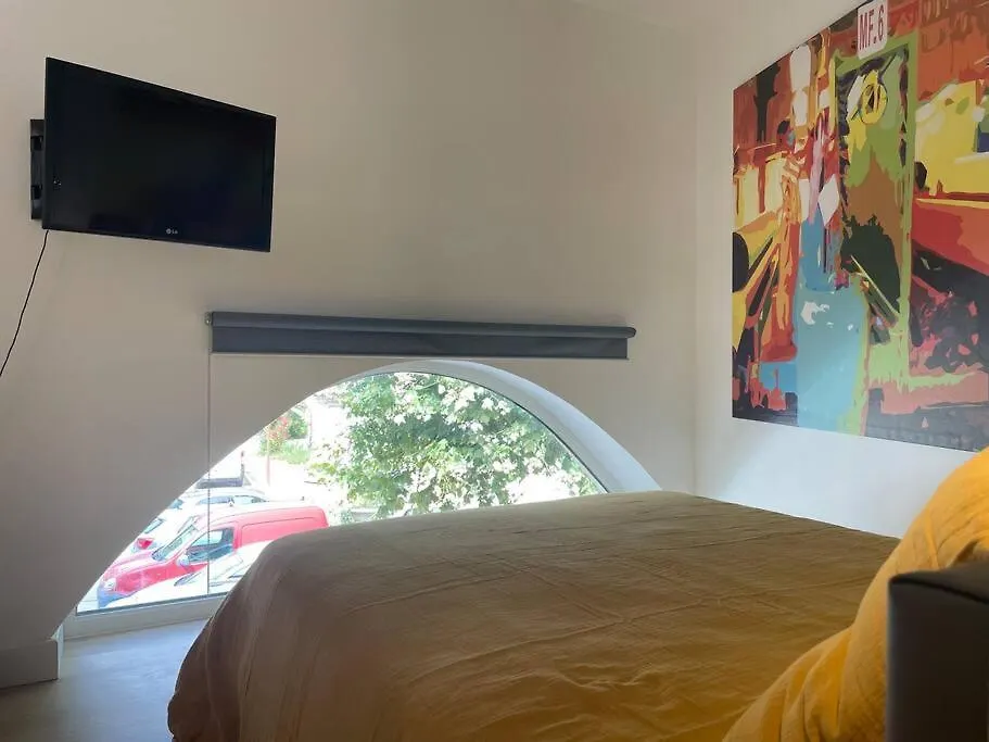 Studio Au Clair De Lune Apartment Saint-Alban-de-Roche France